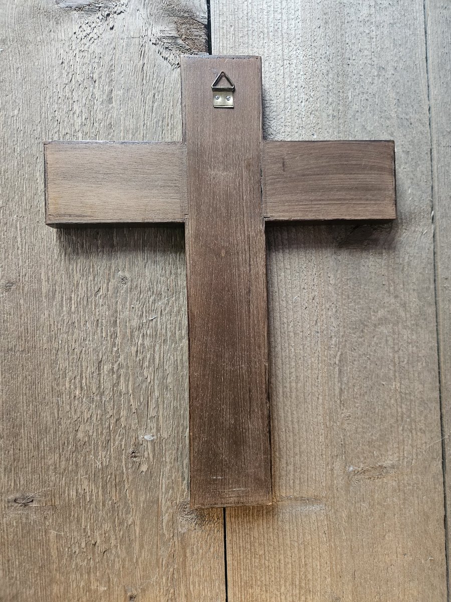 RSsMm9's tweet photo. Opaline kruisbeeld te koop! #religious #art #sale https://t.co/ggqKPrQuFq