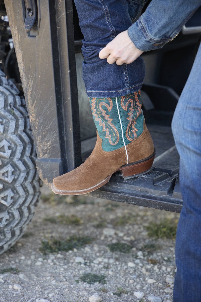 Designed for life on the move 👢💫 | Women's Annie Up 13in Square Toe Cowboy Boots in Brown/Green by @justinboots_