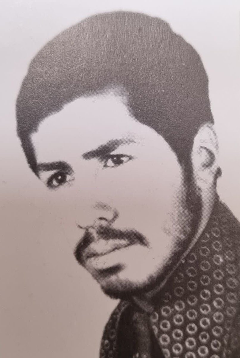 به نماز اول وقت خیلی اهمیت میداد و هروقت بخاطر مشغله ای نمازش دیر میشد، احساس نگرانی در چهره اش به راحتی مشهود بود

شهید سید احمد موسوی

#شاهد_نمونه