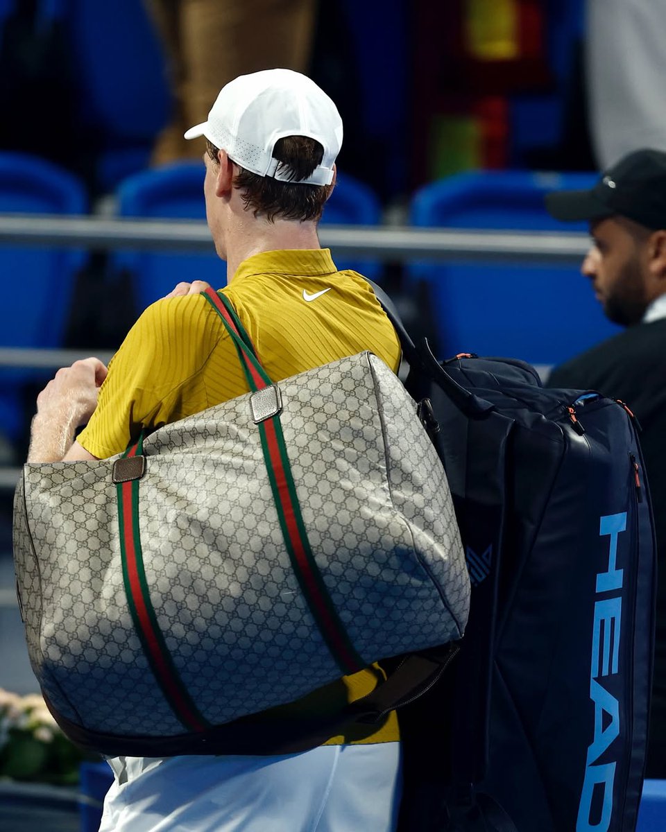 Jannik via Instagram:

“Obrigado Doha 🙏🏻 Parabéns <a href="/mensik_jakub_/">Jakub Mensik</a>  pela ótima partida. A jornada continua. Vejo vocês todos em breve ❤️”