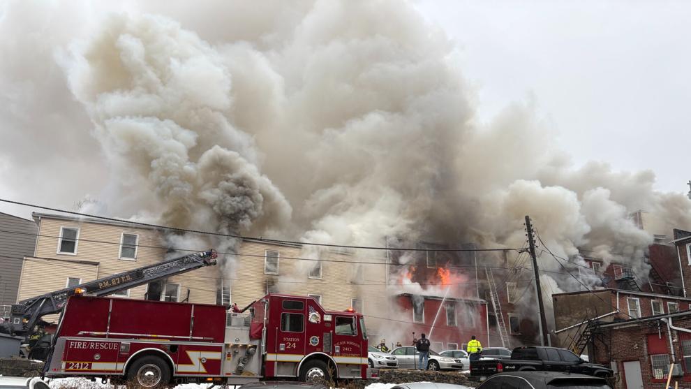 PA | EASTON 
🔥🔥🔥 3rd Alarm Hotel fire.  First pictures now.