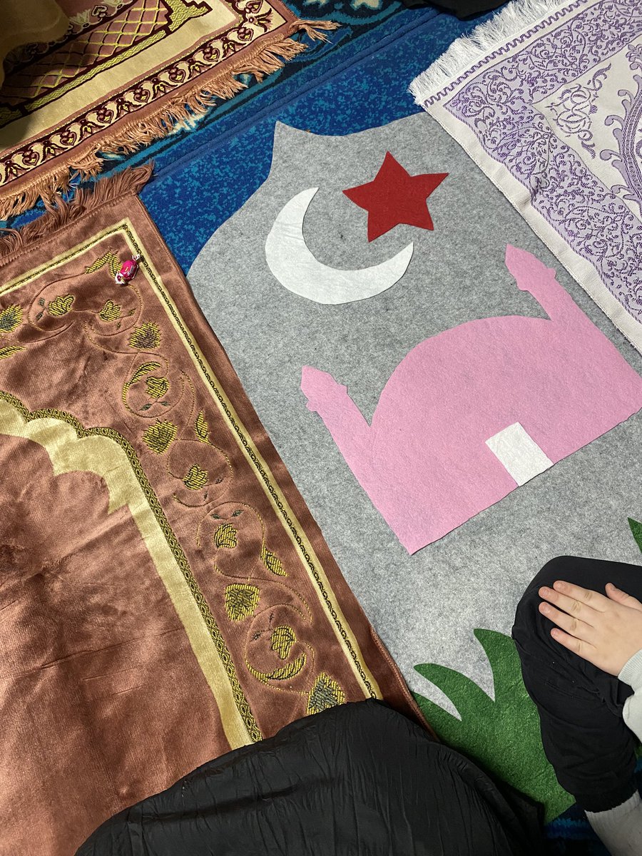 Teravih arkadaşım öğrencim🤍