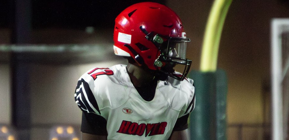 CAPrepVarsity's tweet photo. Q&amp;A with Hoover wide receiver Abdulhakam Abdallah
https://t.co/OVG2NlaqXq

@4bDully https://t.co/IZrBD8HMxQ