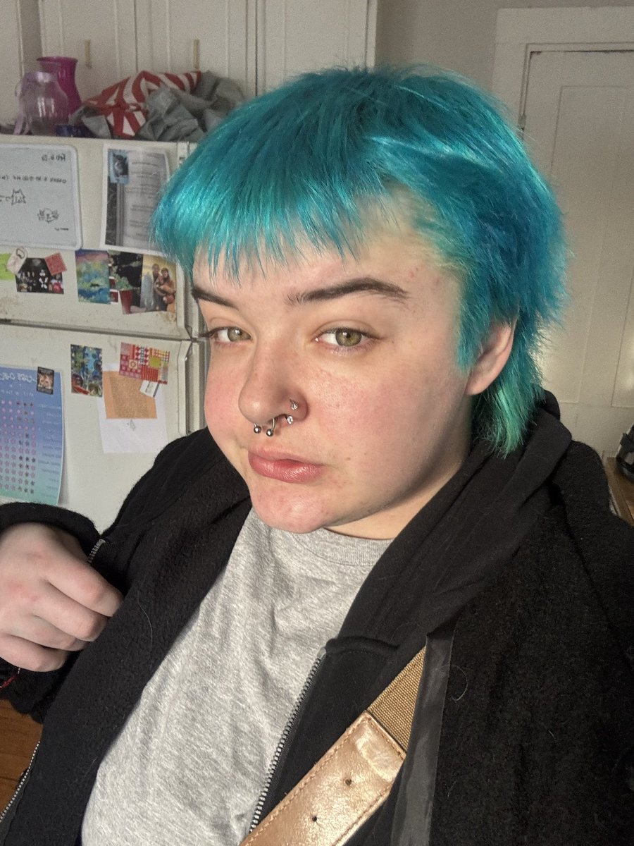 ✨Evie is getting worse🍊 tweet media