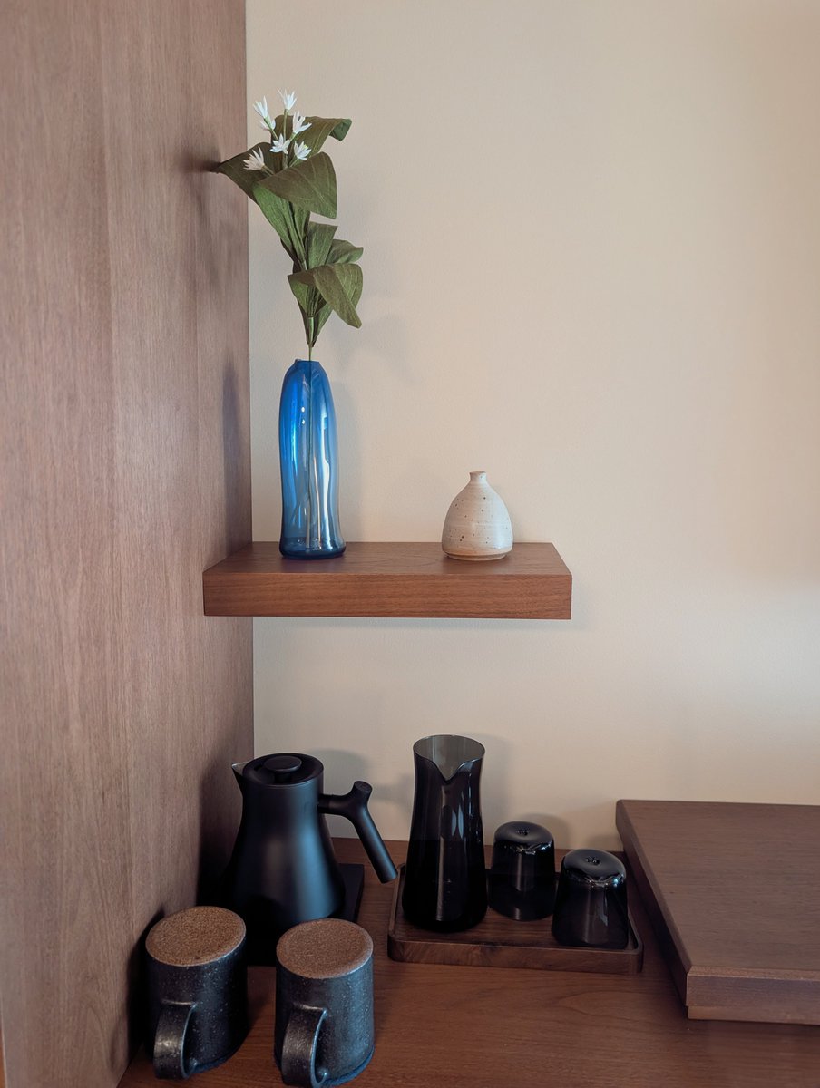 Amelia Thorne tweet media