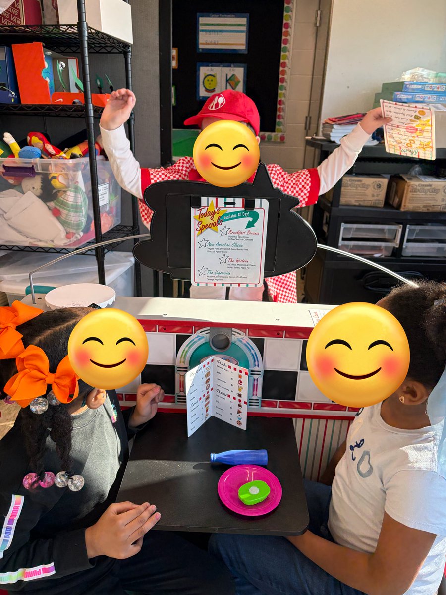 Anna Settle tweet media