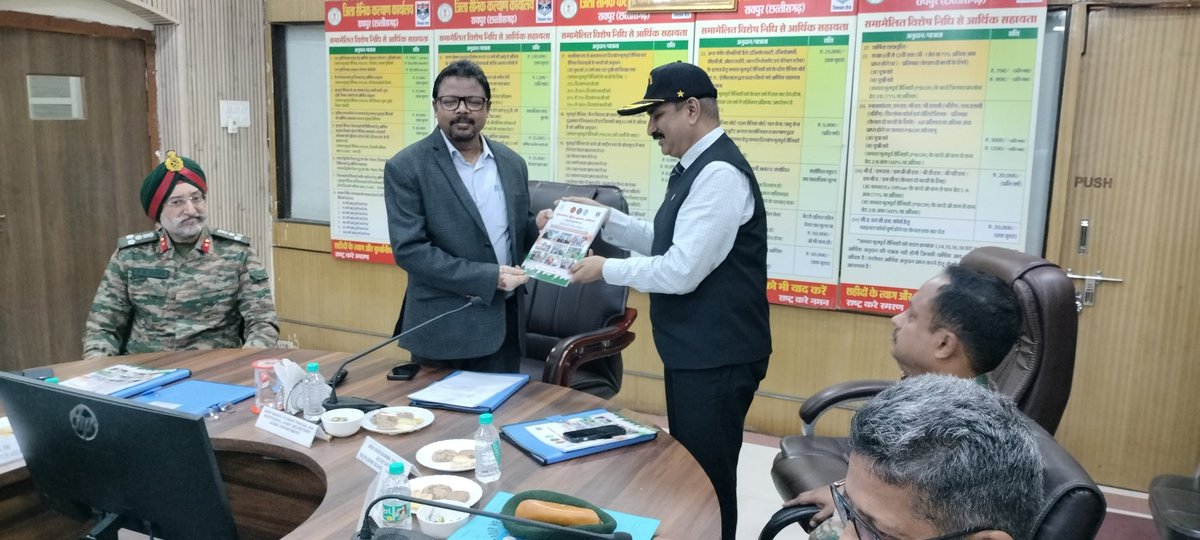RSBCG04's tweet photo. Rajya Sainik Board, Chhattisgarh organised a District Sainik Welfare Officers’ Conclave at the RSB Complex, Raipur, from 19–20 February 2026.
On 19 February 2026, Brigadier Vivek Sharma, VSM (Retd), Director, RSB, chaired the conclave. The event was attended by all ten District https://t.co/x2WWQEW3QX