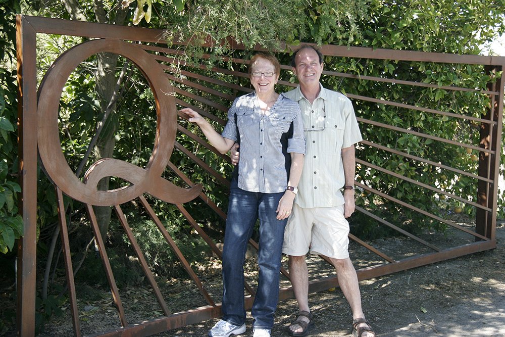 MaderaCountyEDC's tweet photo. Madera County Business Highlight!

@quadywinery  is a family-owned winery in Madera, California, renowned for its innovative sweet, dessert, and aperitif wines crafted primarily from rare Muscat varietals that reflect the sunny character of the San Joaquin Valley.
#wine #madera https://t.co/7X1Dgn58ST