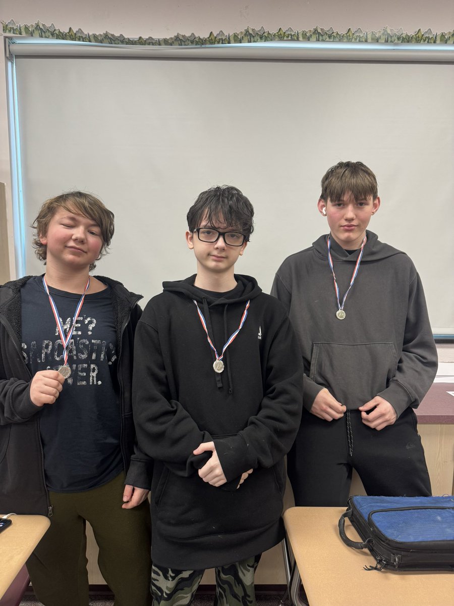 MrsCollins150's tweet photo. Some of our medalists from the Literature Olympics this week! #hpsdawesome https://t.co/0iFEcxEMPS