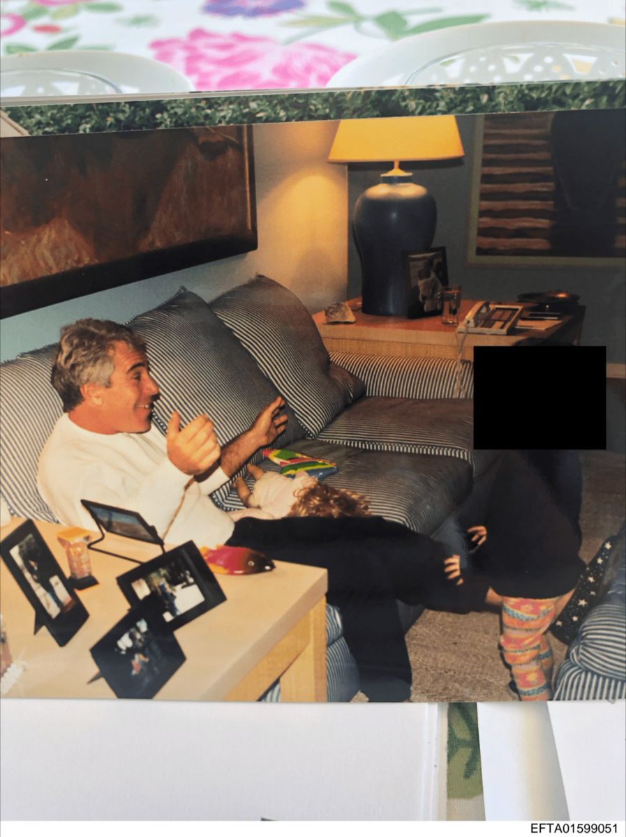 manabduch's tweet image. RT @OunkaOnX: From Epstein files - Image show Epstein is with a child age around 5 years old
