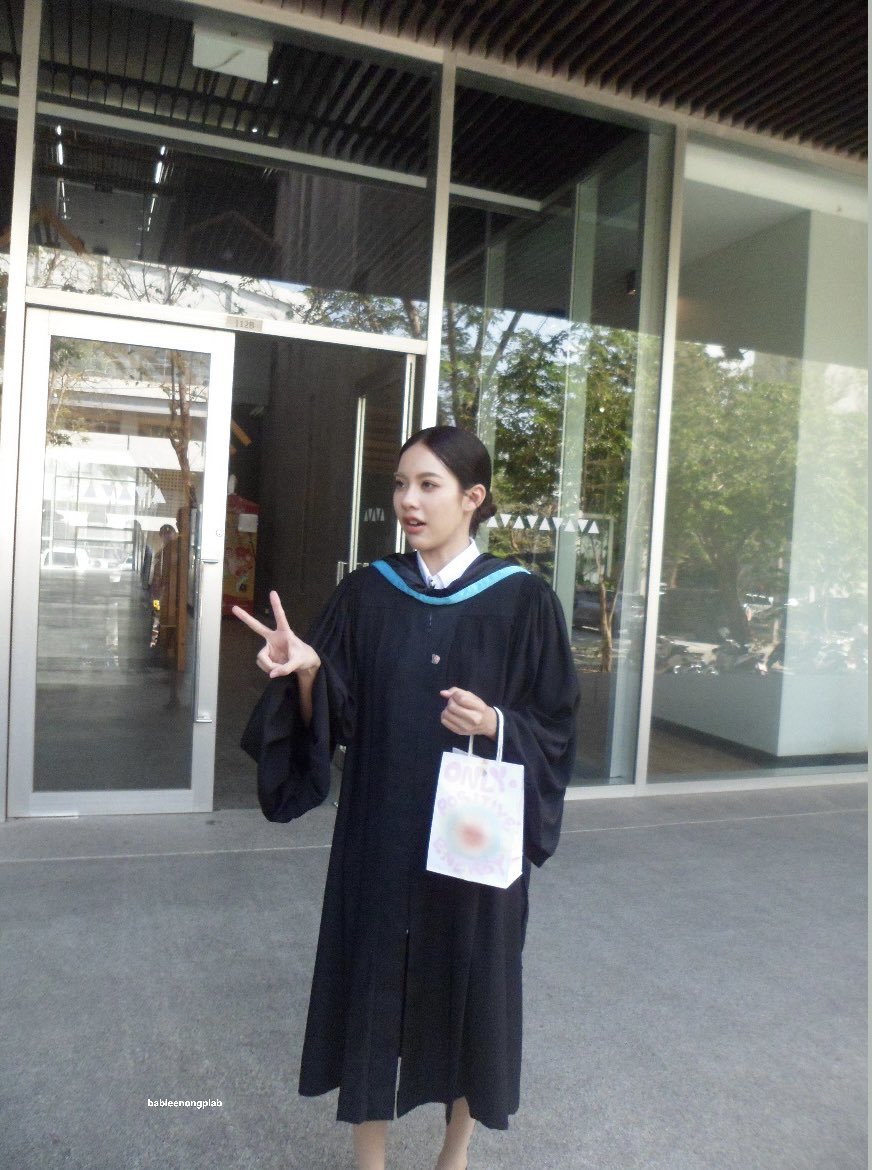 ฟ้าแลบฟ้าแลบแปล๊บๆ (rest kub) tweet media