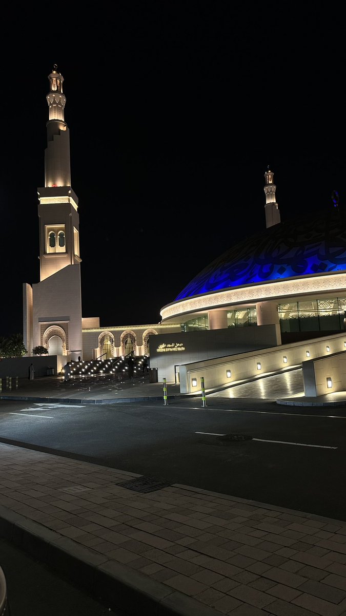 ás🇦🇪 tweet media