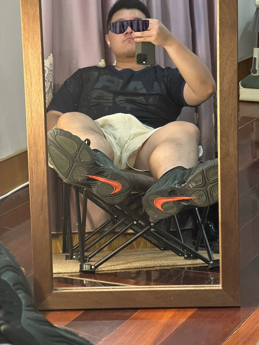 Extrrole tweet media