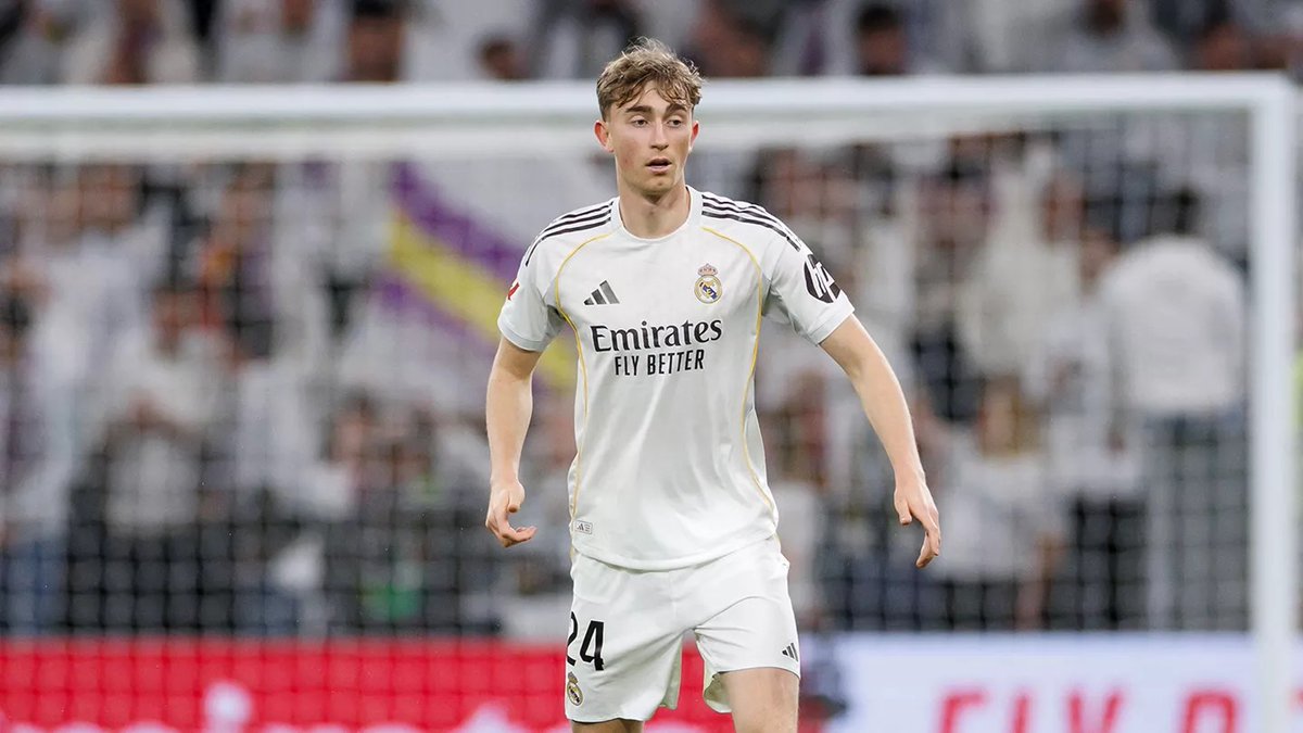 🚨 Parte médico de Huijsen. 

Tras las pruebas realizadas hoy a nuestro jugador Dean Huijsen por los Servicios Médicos del Real Madrid se le ha diagnosticado una lesión muscular en el gemelo de su pierna derecha. Pendiente de evolución.