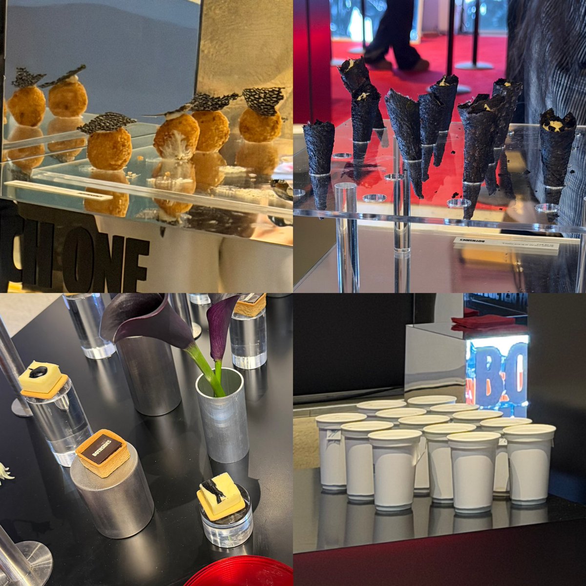 ขอบคุณเจโน่กับแจมินที่เก็บพี่มาเลี้ยง 🥺🤍🖤

- ริบมือถือ/กล้อง/smart watch แต่มีถุงใส่ให้ สามารถเอากลับบ้านได้
- มีของคาว 2 แบบ / ของหวาน 2 แบบ หยิบกินได้ไม่อั้น (ขนมหวานครีมอร่อยมาก)
- มีน้ำให้เลือกหลายแบบ
- มีอเมริกาโน่กระป๋อง sexier แจกอีก
- เหรียญใน souvenir เป็นช็อคโกแลต!