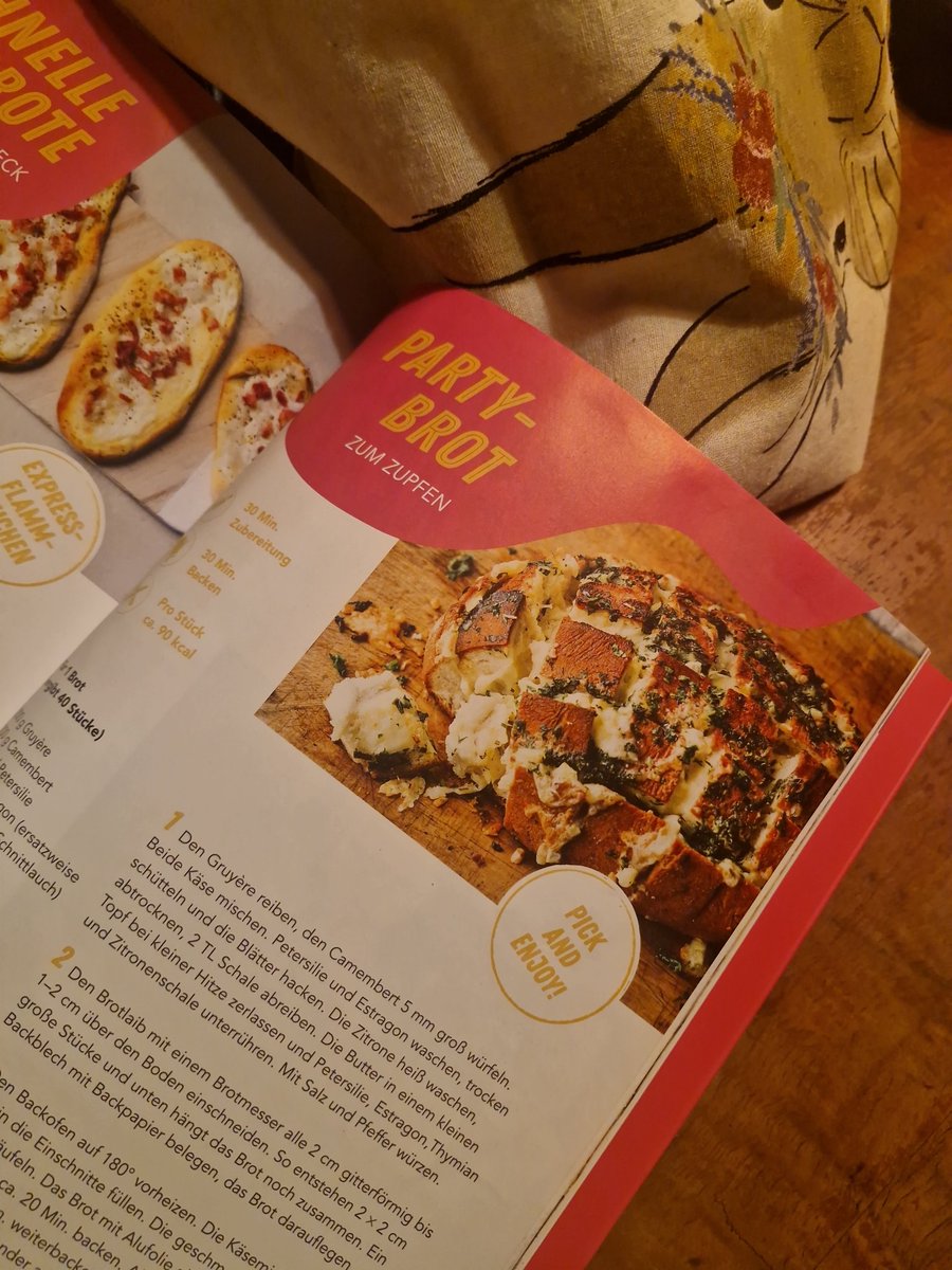 Heute: Partybrot 
Basis ist ein selber gebackenes Roggenbrot. 
Passt auch perfekt in die Fastenzeit, ist ja vegetarisch. 🫣😅