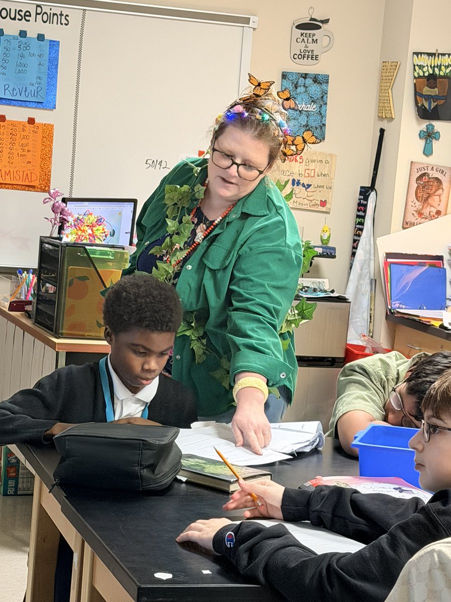 Polly Ryon Middle School tweet media