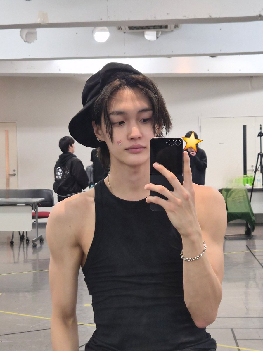 riizetalk's tweet photo. 🎸💭 • 260221
[3:36 AM KST]

hwaiting for tokyo dome https://t.co/e3hUNMs64L
