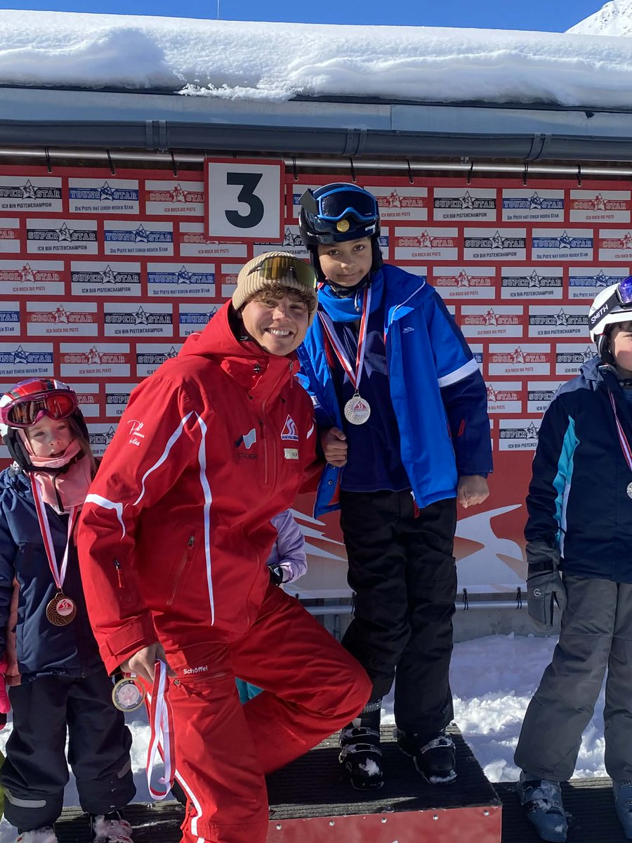 Inchmarlo Prep tweet media