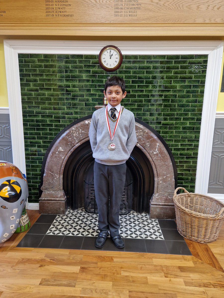 Inchmarlo Prep tweet media