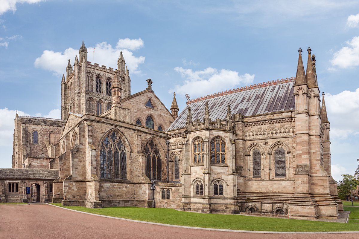 Hereford Cathedral tweet media