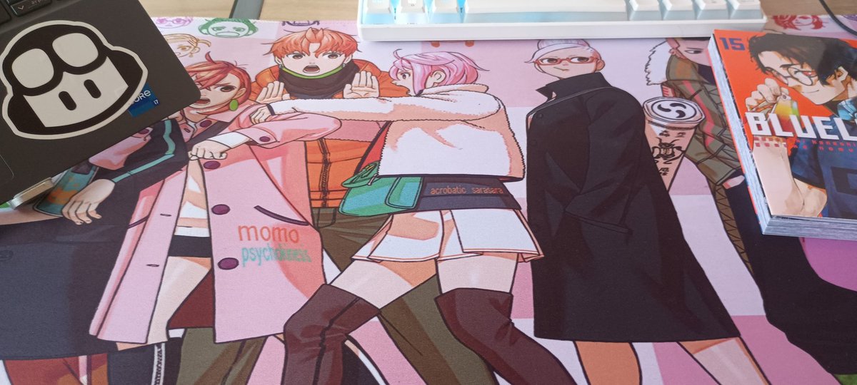 ElevenBurst's tweet photo. Me compré un mousepad de dandadan, siento que es muy rosado, pero igual me encanta 🤪🤪🤪 https://t.co/zE1jG6ef0p