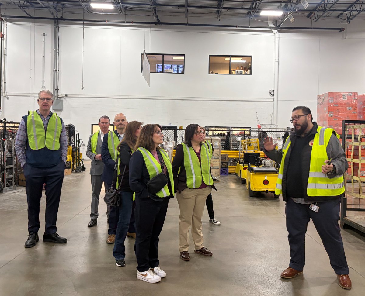 Meg Loughran Cappel tweet media