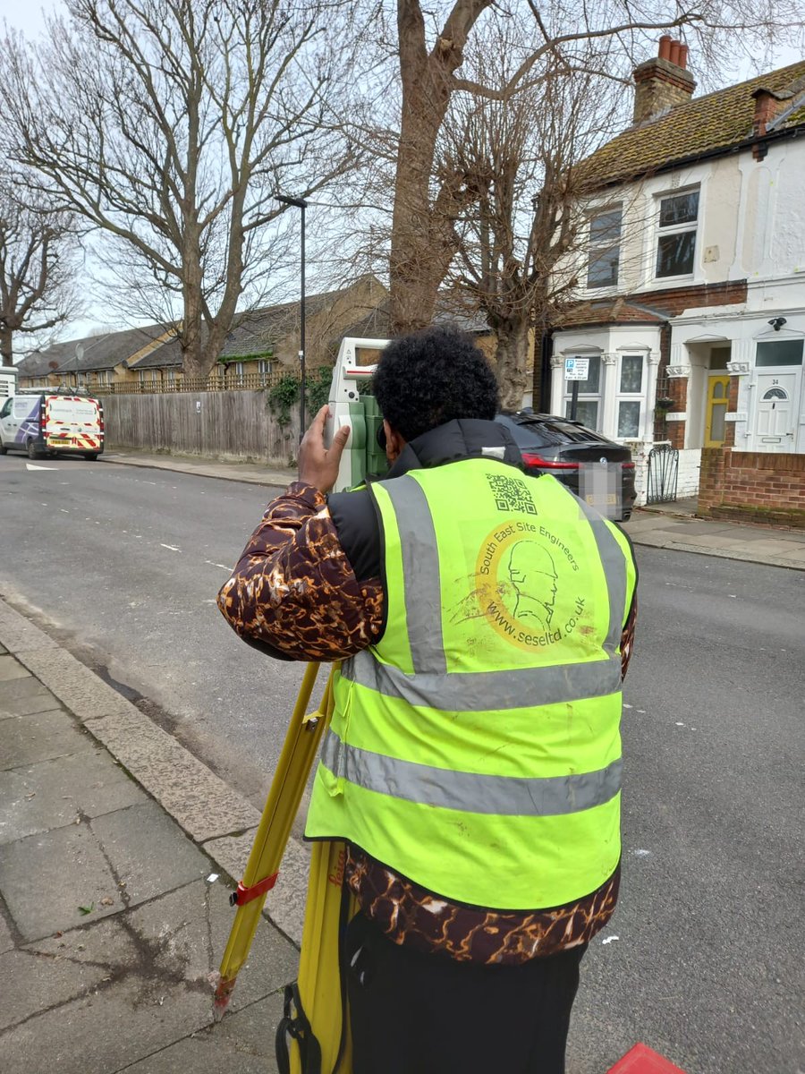 seseltd's tweet photo. Our surveyors use advanced technology to capture precise data, giving confidence throughout the design phase. We provide detailed 2D and 3D information on all above and below ground site features, including roads, utilities, etc. 

https://t.co/cSWbW5k7gi https://t.co/x6scDAVDDZ