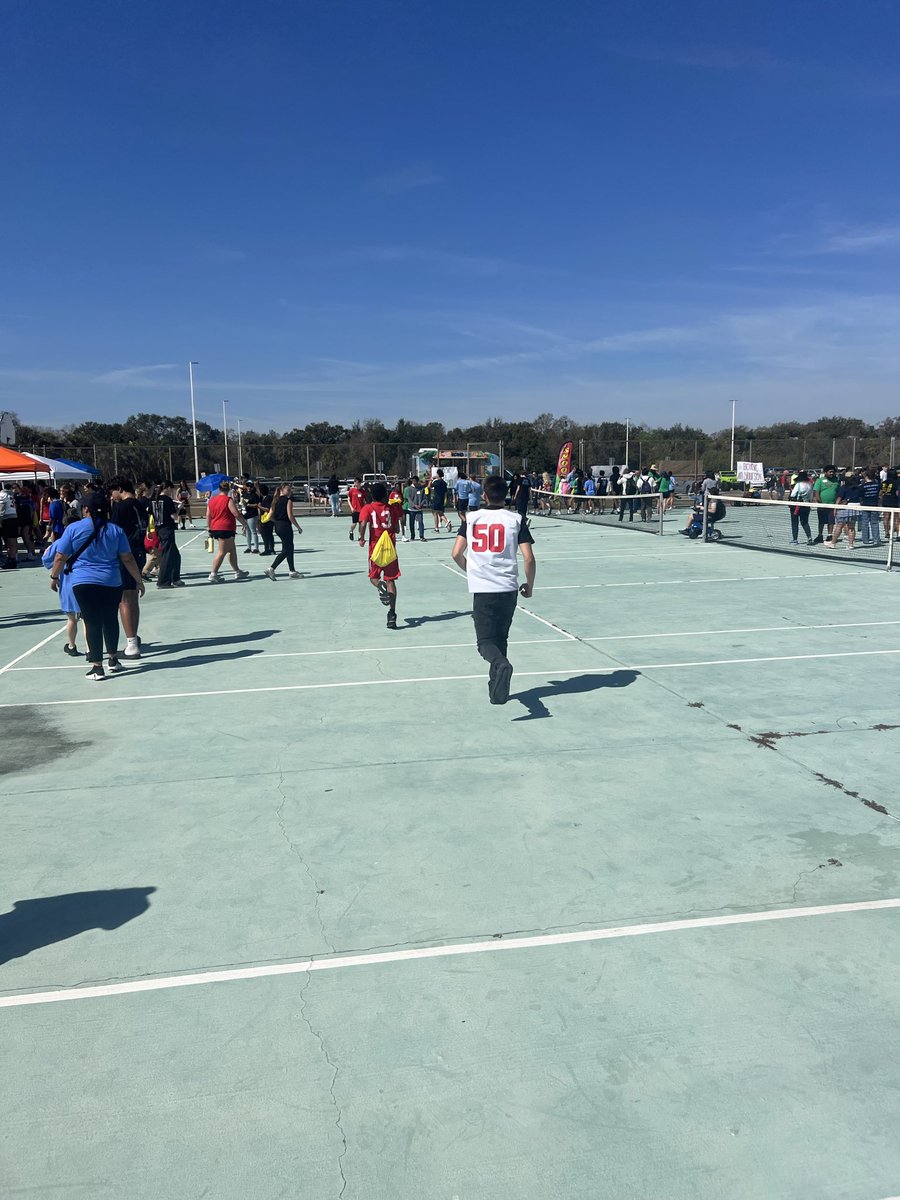 Coach Lat tweet media