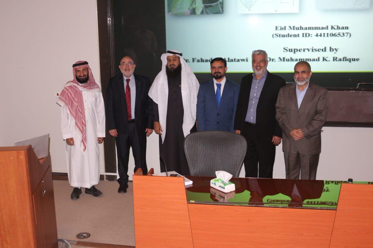 PLPT_KSU's tweet photo. 🎓 The Department congratulates Ph.D. candidate Mr. Eid Muhammad Khan on the successful defense of his dissertation on eriophyoid mites in Saudi Arabia.
Supervised by Prof. Fahad Alatawi.
We wish him continued success.
#PhDDefense #mites #Entomology #plantprotection https://t.co/XHq2I0xJgw