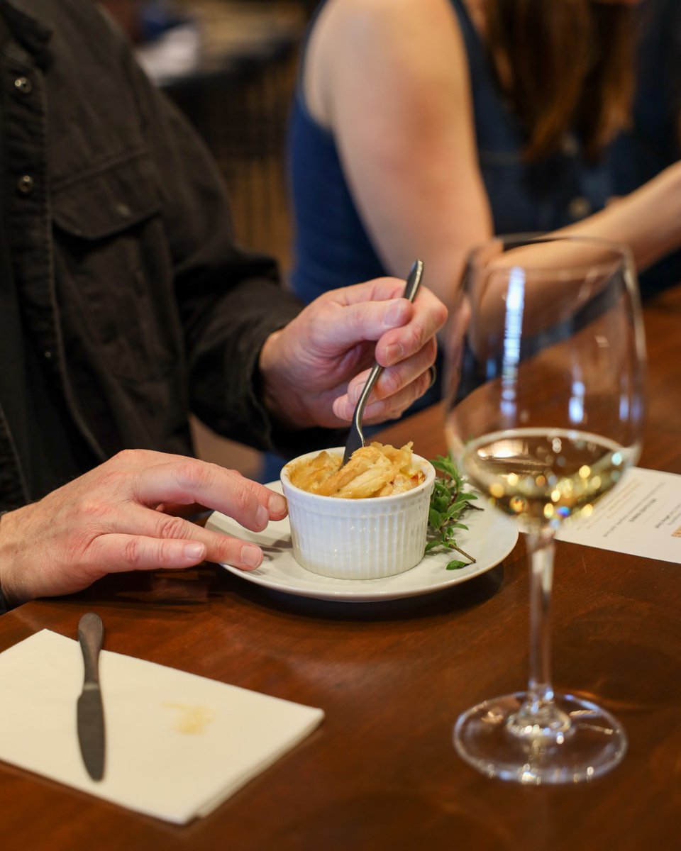 V. Sattui Winery tweet media