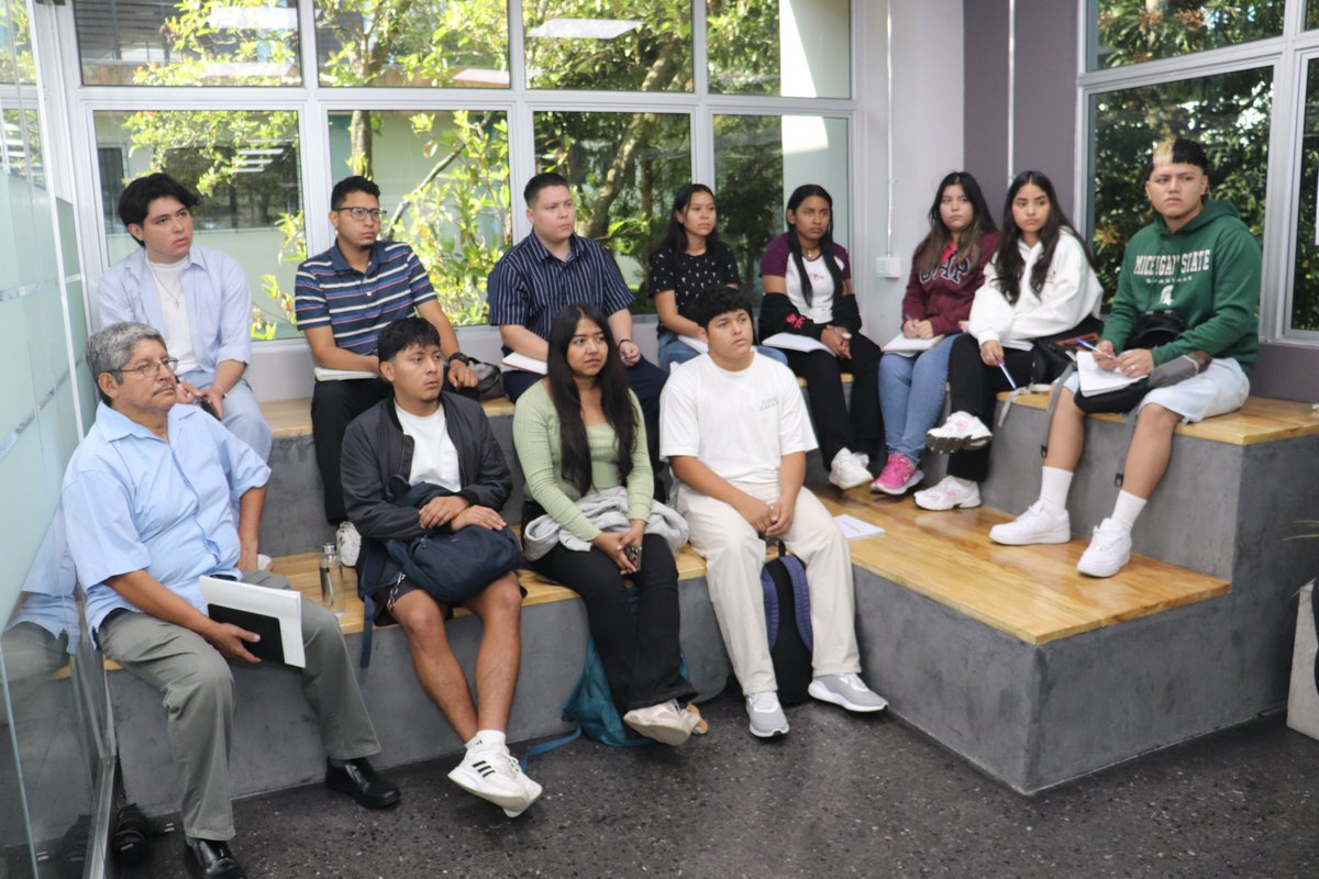 Facultad de Ciencias Económicas - UES tweet media