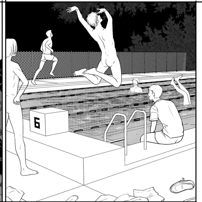 夜中のプール
#無防備だった頃2 