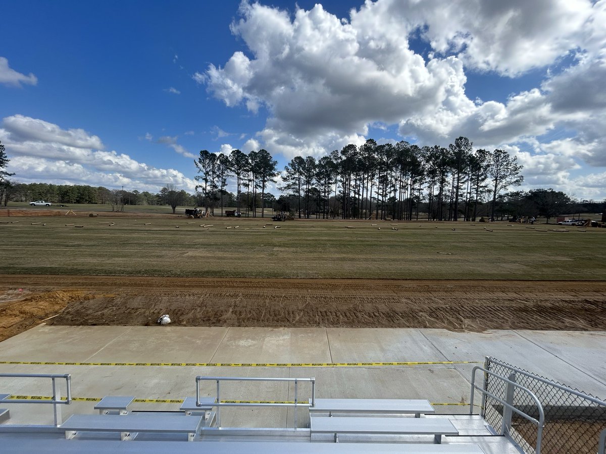 LBW Athletics tweet media