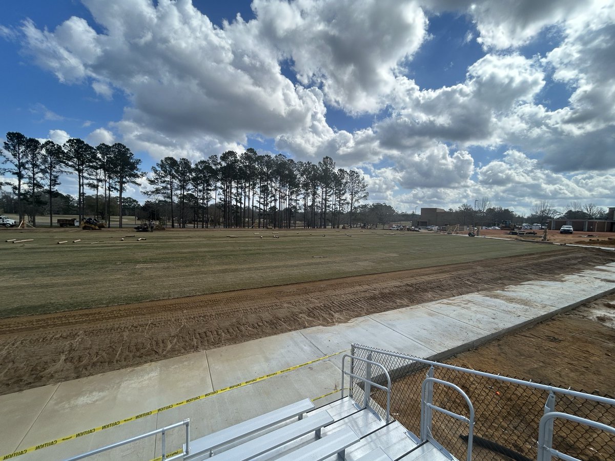 LBW Athletics tweet media