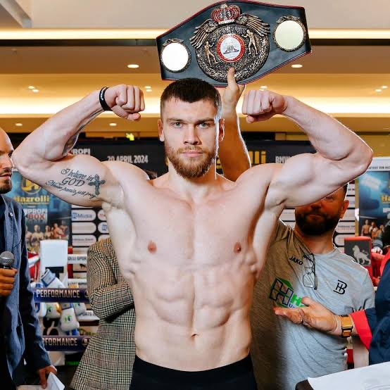 Epirote Report 🌕 tweet media