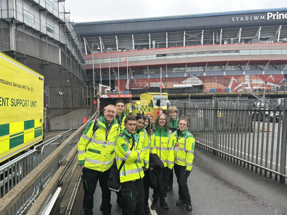 St John Ambulance Cymru tweet media