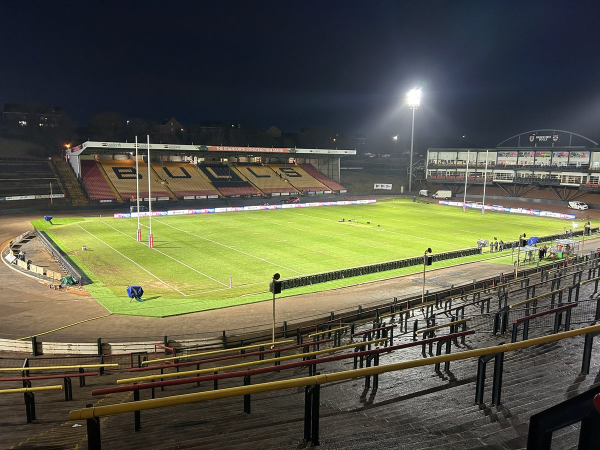 ᴀᴀʀᴏɴ ʙᴏᴡᴇʀ tweet media