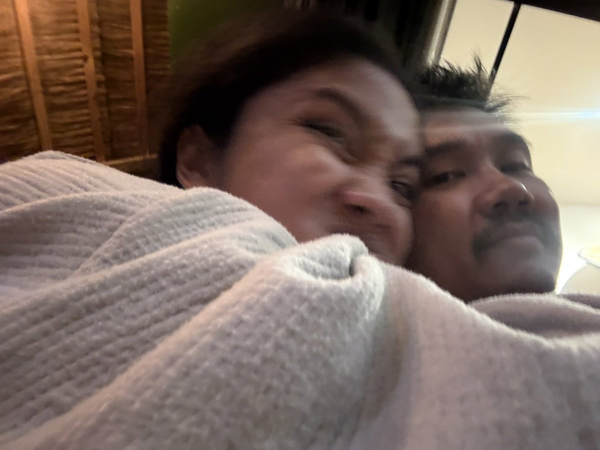 shabelleablay's tweet photo. ldr sucks maaaan ☹️ missing my bb sm https://t.co/BLXAG5w9Zm