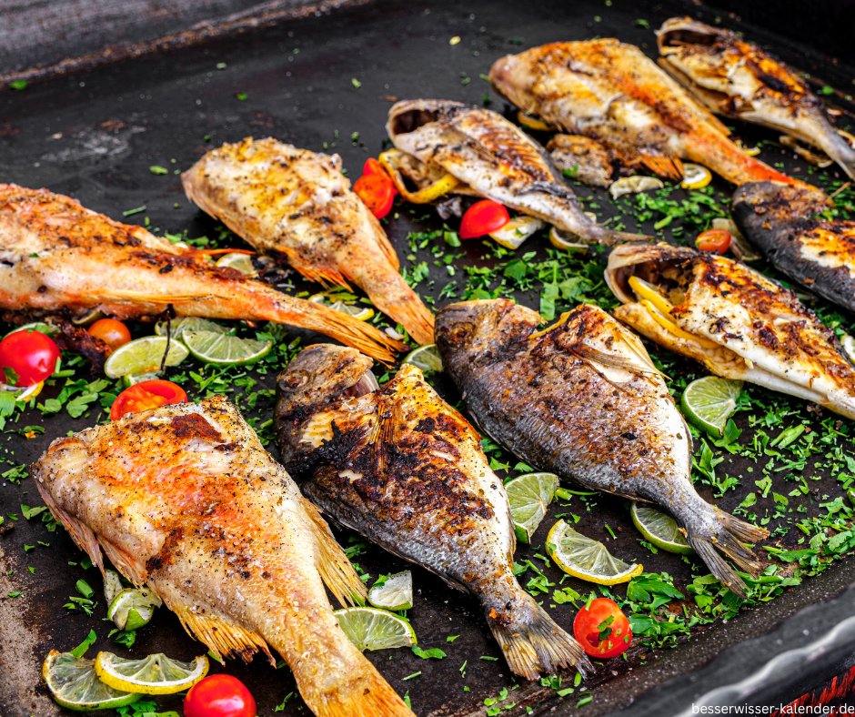 BesserwisserK's tweet photo. 20. Februar 2026 - Friday Fish Fry Day
Jedes Jahr am Freitag nach Aschermittwoch wird in den USA der Friday Fish Fry Day gefeiert β ein kulinarischer Tag mit tief verwurzelter Tradition.
#Aktionstag #Fasten #Fisch #Freitag #FridayFishFryDay #Kulinarik
https://t.co/utVdx1PBFT https://t.co/W02AFWVmUF