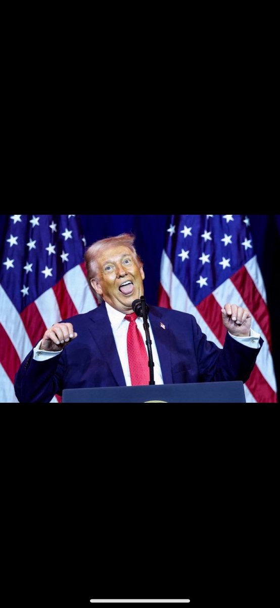 Appare evidente che negli #USA si stiano cominciando a disgustare di #Trump. Solo in Italia piace alla gente che piace. #Cortesuprema