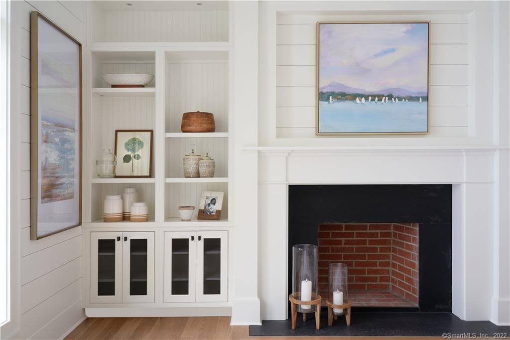 KitchenAdvantge's tweet photo. It's a good day to stay in &amp; plan your next project. Call us today to schedule a home visit. 203-764-2056. Let's talk storage. https://t.co/flLt9OxIFs