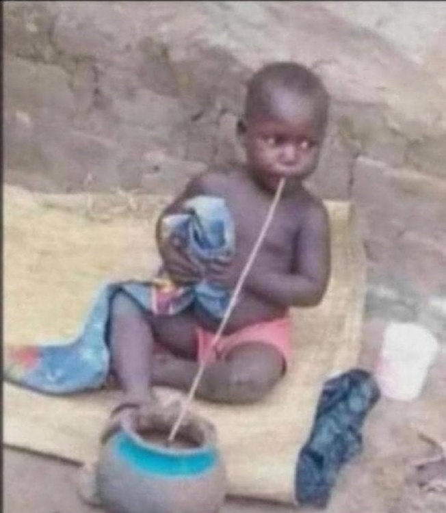 fredssebandeke1's tweet photo. Teso kids immediately after they have stopped breastfeeding 😂😁😂😁 https://t.co/vRe1L7AgmM
