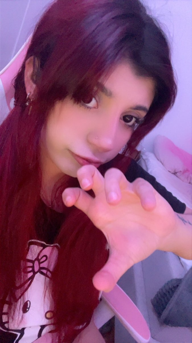 Tragic_venus's tweet photo. I take the loser aesthetic very serious (it was never just an aesthetic for me….)

&amp; ↻ = moots

#moots #promotwt #nsfwtwt #anitwt #gamingtwt #mootshunt #cutecore #cutetwt #pawsock https://t.co/Vx4V428Xtt