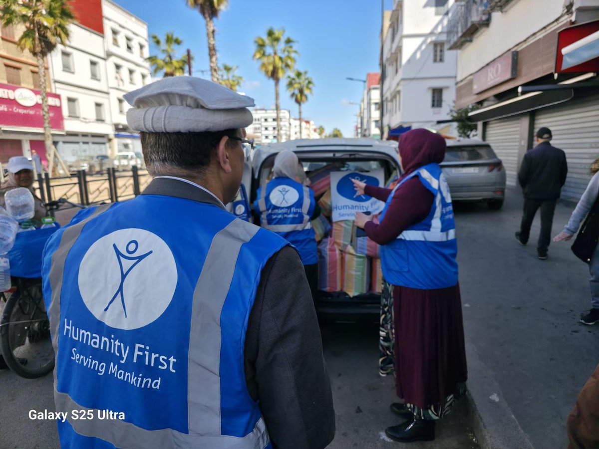 Teams from <a href="/HumanityFirstDE/">Humanity First Deutschland</a> and <a href="/HumanityFirstNL/">Humanity First Nederland</a> have been helping victims in #Morocco from the recent #flooding