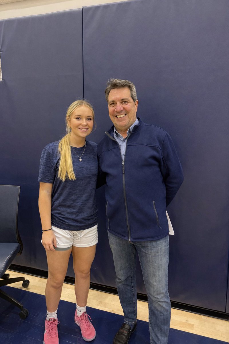 kayli_kellogg's tweet photo. Excited to announce I have secured the first ever high school NIL deal in West Virginia!! Honored to partner with @VisionHomesWV a residential new-home building company serving North Central West Virginia!! Can’t wait!! @RockyT_2244 https://t.co/R7VWB274Wz