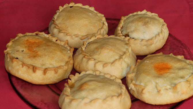 RAFEL PERELLÓ tweet media