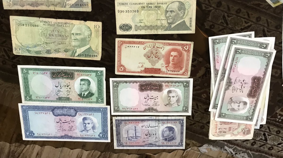 تو پول شاهی غرقم 😂