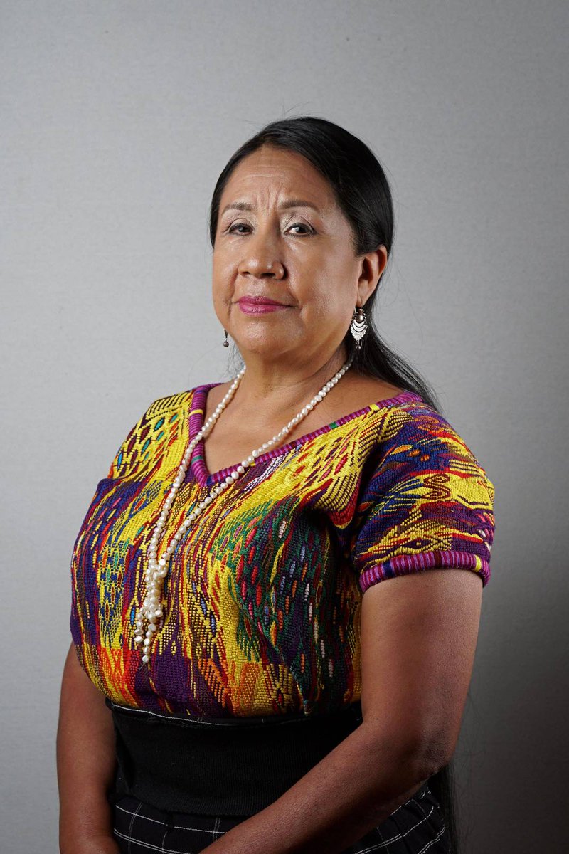 #Elecciones2026 Carmela Curup presentó su expediente como aspirante a magistrada titular o suplente de la Corte de Constitucionalidad (CC)

Curup es abogada y directora del Bufete para Pueblos Indígenas e integrante de la Asociación de Abogados Mayas de Guatemala. Con el apoyo de