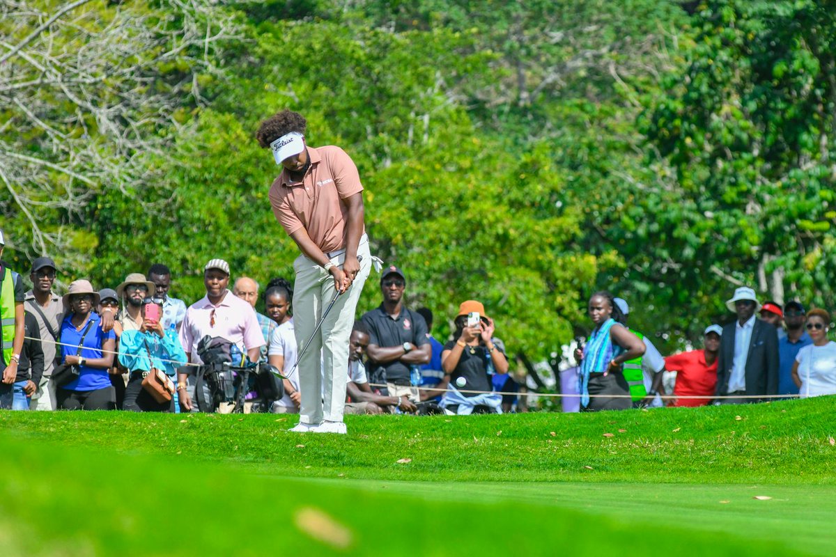 NBOLifestyle's tweet photo. Kenyaโs top-ranked golfer Njoroge Kibugu, sponsored by @NCBABankKenya, has advanced to Round 3 of the Magical Kenya Open at Karen Country Club.
He is the only Kenyan to make the cut in this yearโs championship. โณ๐ฐ๐ช
#NCBA
#MKO2026
#MagicalKenyaOpen
#KenyanGolf https://t.co/Hlog0AsU01